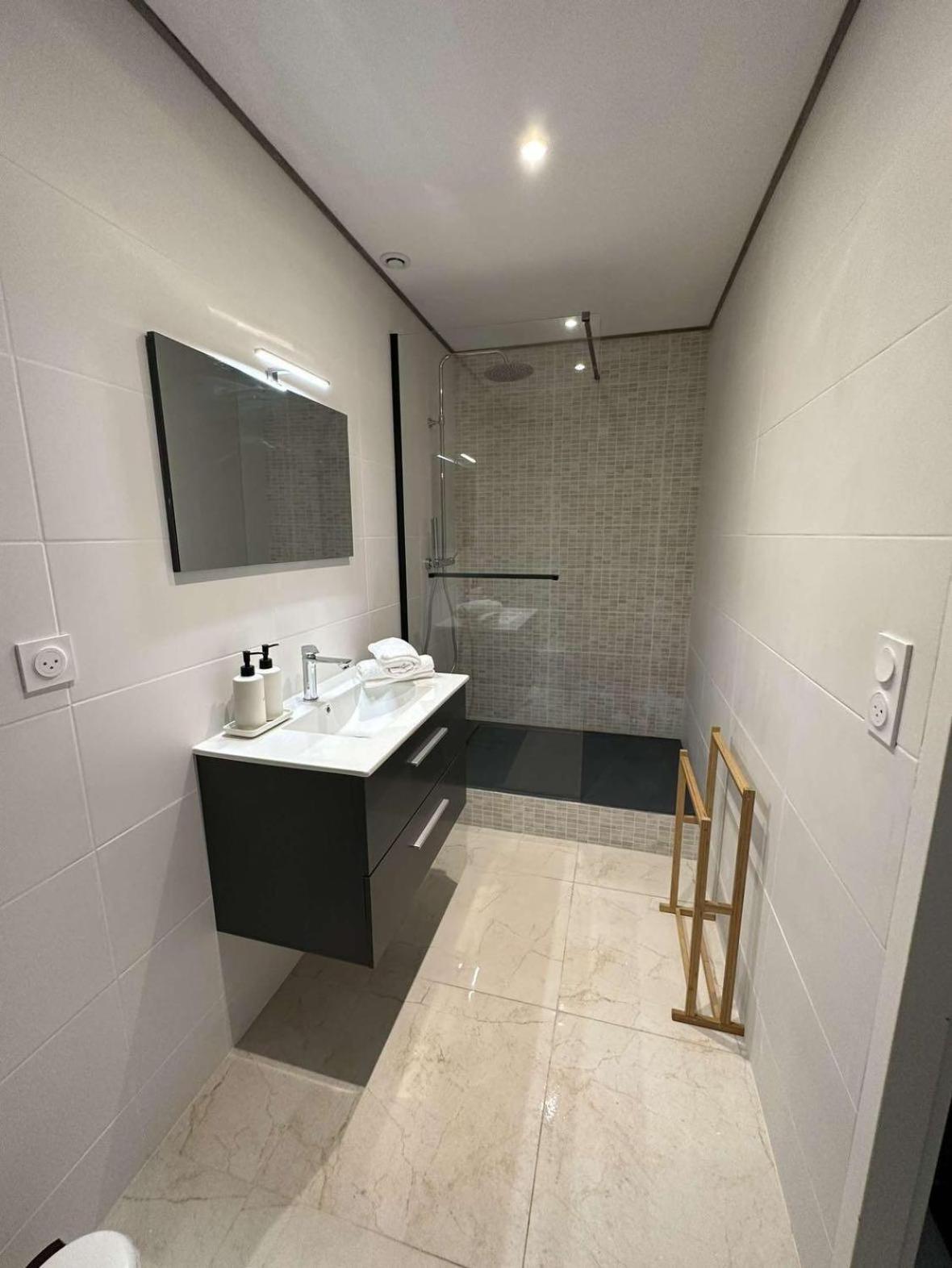 My Suite Bourgoin-Jallieu Extérieur photo